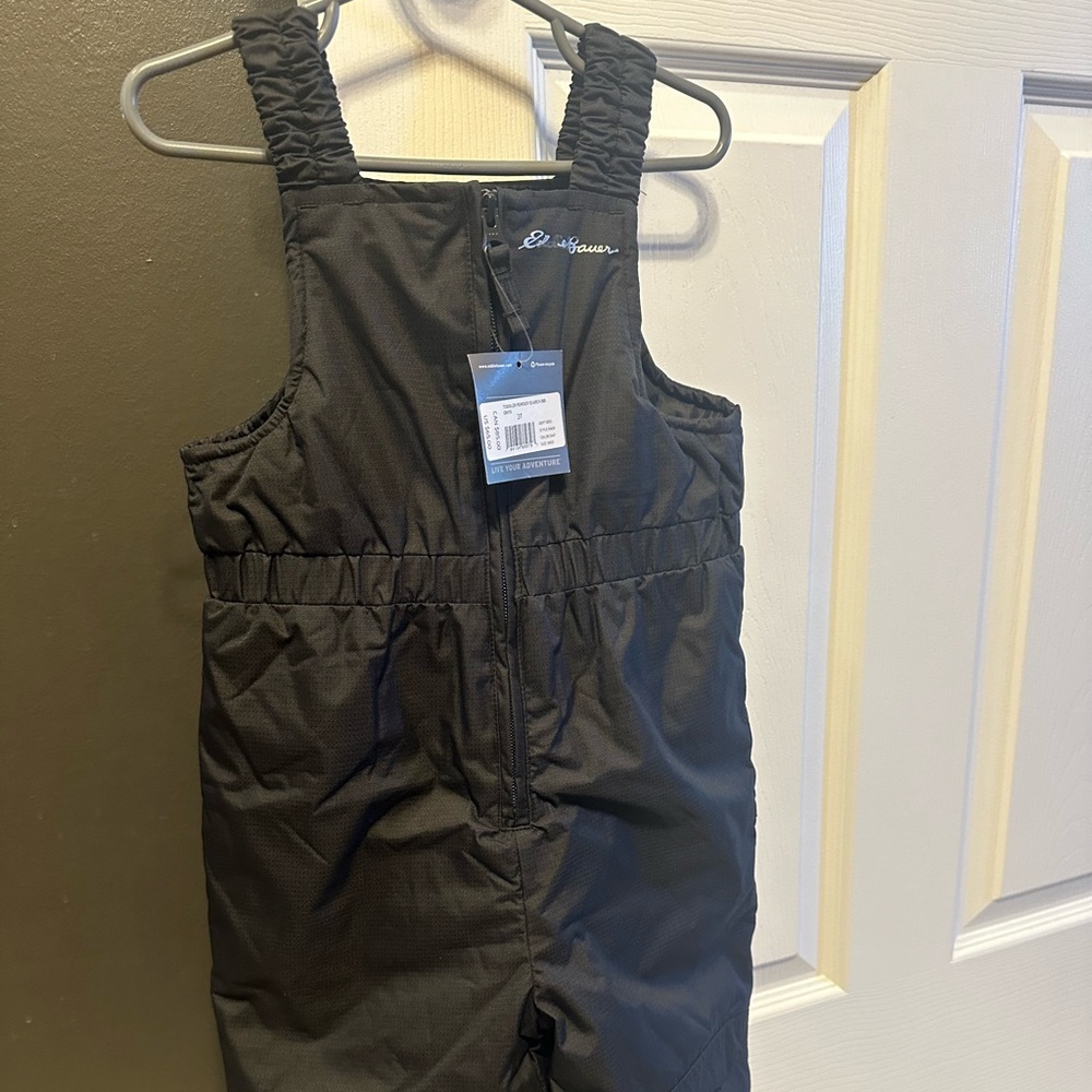 3T Boys/Girls Snow Suit New W/ Tags